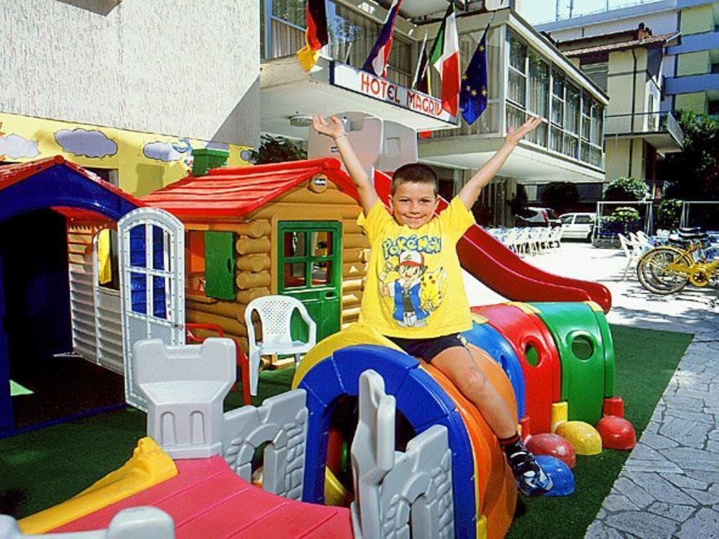 Hotel Magriv Rimini Exterior photo